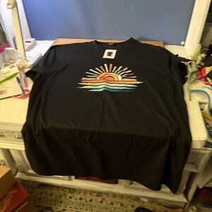 New 4 XL Black Graphic T-Shirt with Sunset Design